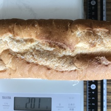 フランスパン1本 201g