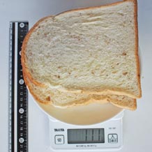 ライ麦食パン2枚