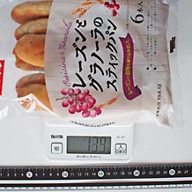 山崎製パンレーズンスティックパン