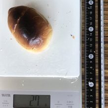 焼いたバターロール1個 27g
