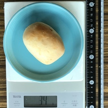 バターロール1個 34g