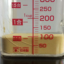 コーンミール 100ccのクロースアップ