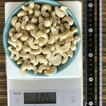 1カップ分のカシューナッツ 115.5g