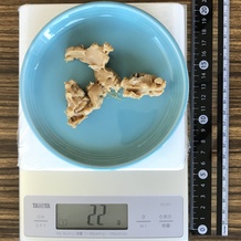 20g分のピーナッツバター 22g