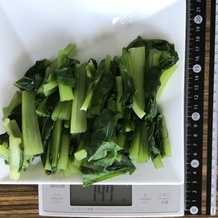 茹でた小松菜 147g