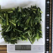 茹でた春菊 144g