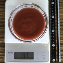 ホールトマト缶1個分の液体トマト 131g