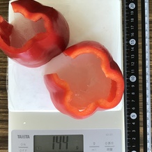 赤ピーマン 144g