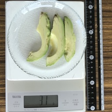 アボカド 31g