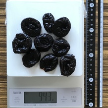 乾燥プルーン 9個 94.3g 222kcal