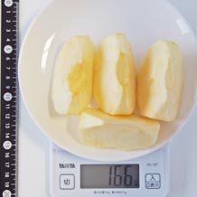 皮むきりんご4/6