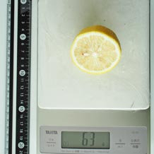 レモン1/2 63g