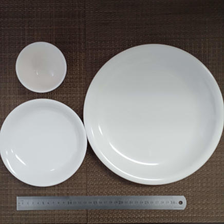 計量に使用した小鉢・中皿・大皿