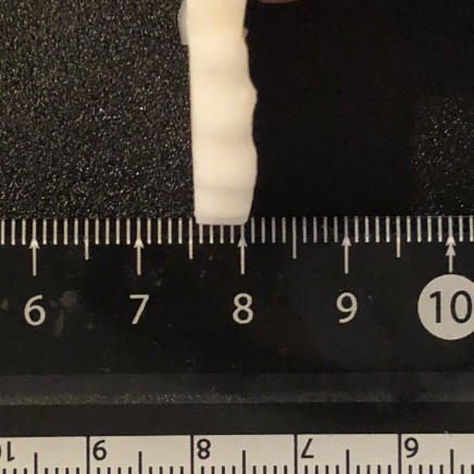 1枚3gのなるとの輪切りの厚さ約5㎜