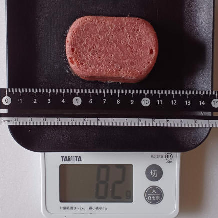 コンビーフ1缶分82g