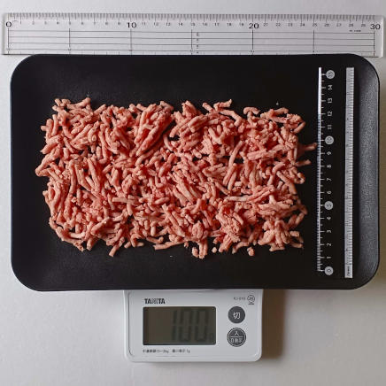 100gの豚挽き肉