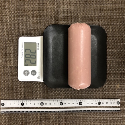 1本分のボロニアソーセージ