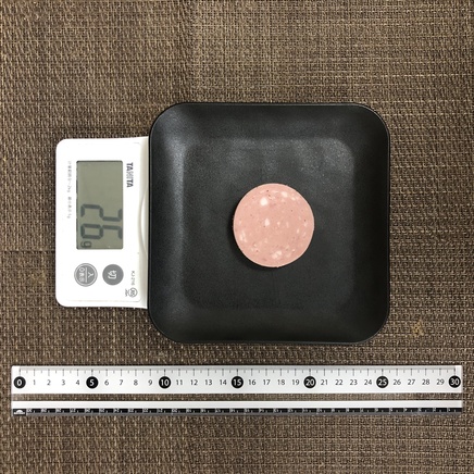 1cm幅カット1枚分のボロニアソーセージ