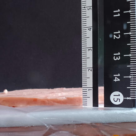 1枚30gのランチョンミート(厚さ約7㎜)