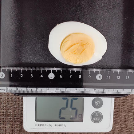 ゆで卵 25g