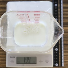 牛乳 200ml 199g