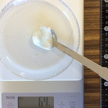 小さじ一杯分のヨーグルト(6.4g)