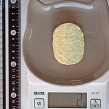 整形ポテトチップス1枚