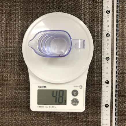 計量カップ45mlのキュラソー