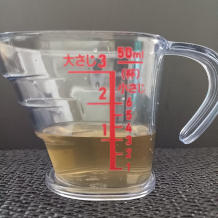 横から見た大匙1（18g）の白しょう油