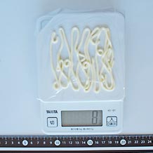 インスタント焼きそばにかけるマヨネーズ