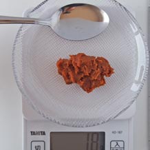 大きめのスプーン1杯の赤味噌