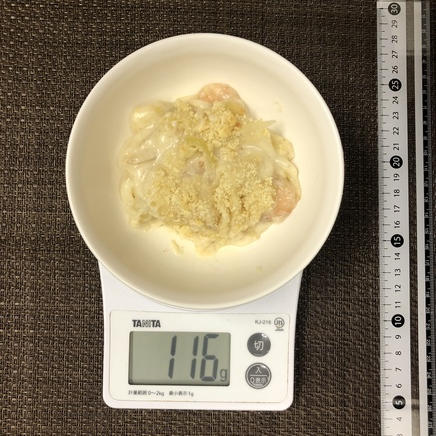 小皿1杯分のエビグラタン