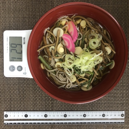 丼1杯・1人前の山菜そば