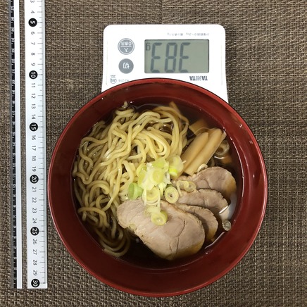 半人前のチャーシュー麺