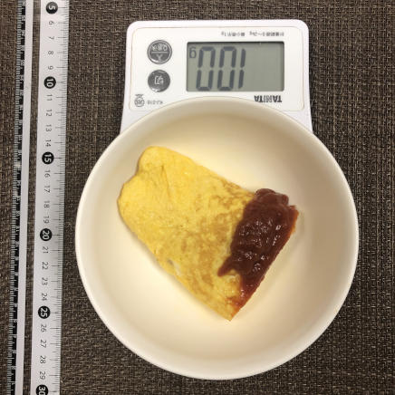 100g分のオムレツ