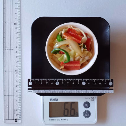 小鉢1杯66gの野菜炒め