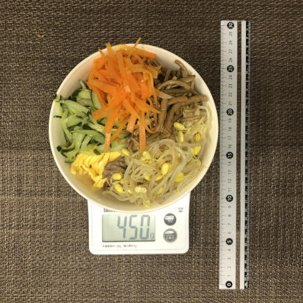 丼ぶり1杯・1人前450gのビビンバ
