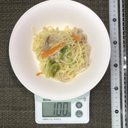 100g分の塩焼きそば