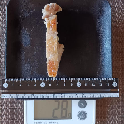 1/8本(左から2本目)の鶏の照り焼き 28g