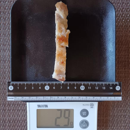 1/8本(左から5本目)の鶏の照り焼き 29g