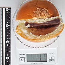 ローソンあんぱん(こしあん)の中身