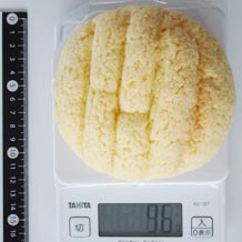 ヤマザキ塩バターメロンパン