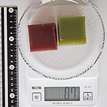 水羊羹小豆と抹茶2個