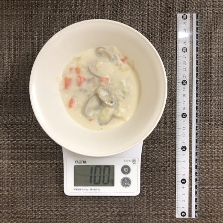 100g分のクラムチャウダー