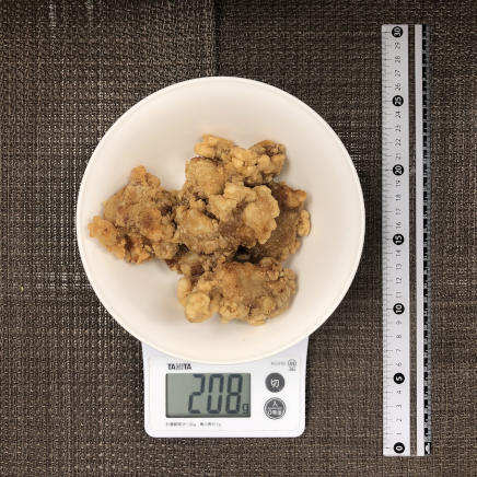 中皿1杯・1人前208gの鶏の竜田揚げ