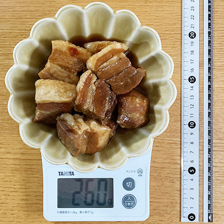 中鉢1杯・1人前の豚の角煮