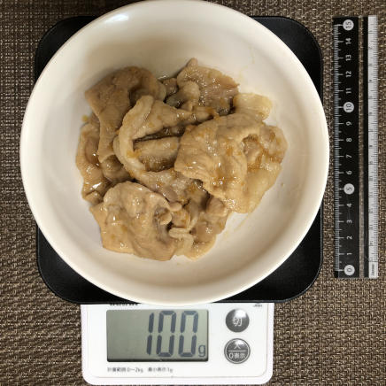 中皿1杯100gの生姜焼き