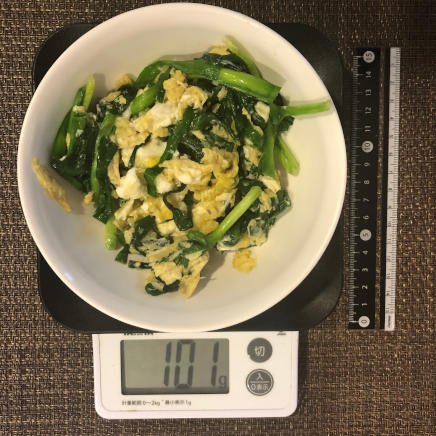 中皿1杯のニラ玉 101g