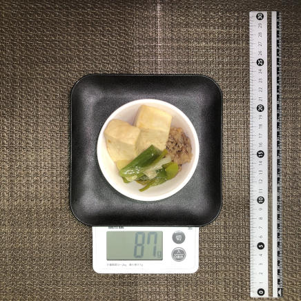 小鉢1杯87gの肉豆腐