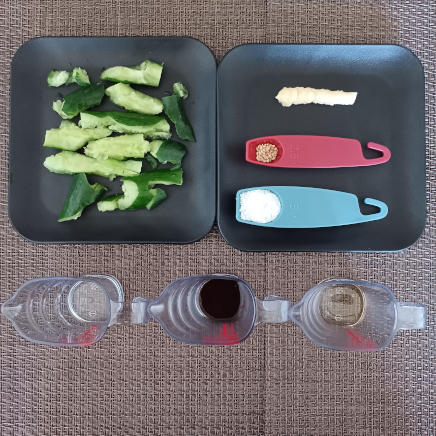 たたききゅうりの材料